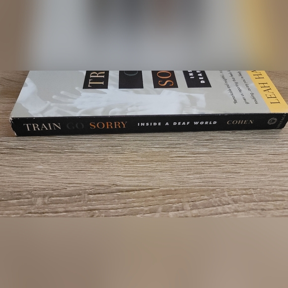 Leah Hager Cohen TRAIN GO SORRY Inside a Deaf world textbook - Picture 3 of 4